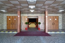 Bild zeigt das Foyer der Rheinhalle