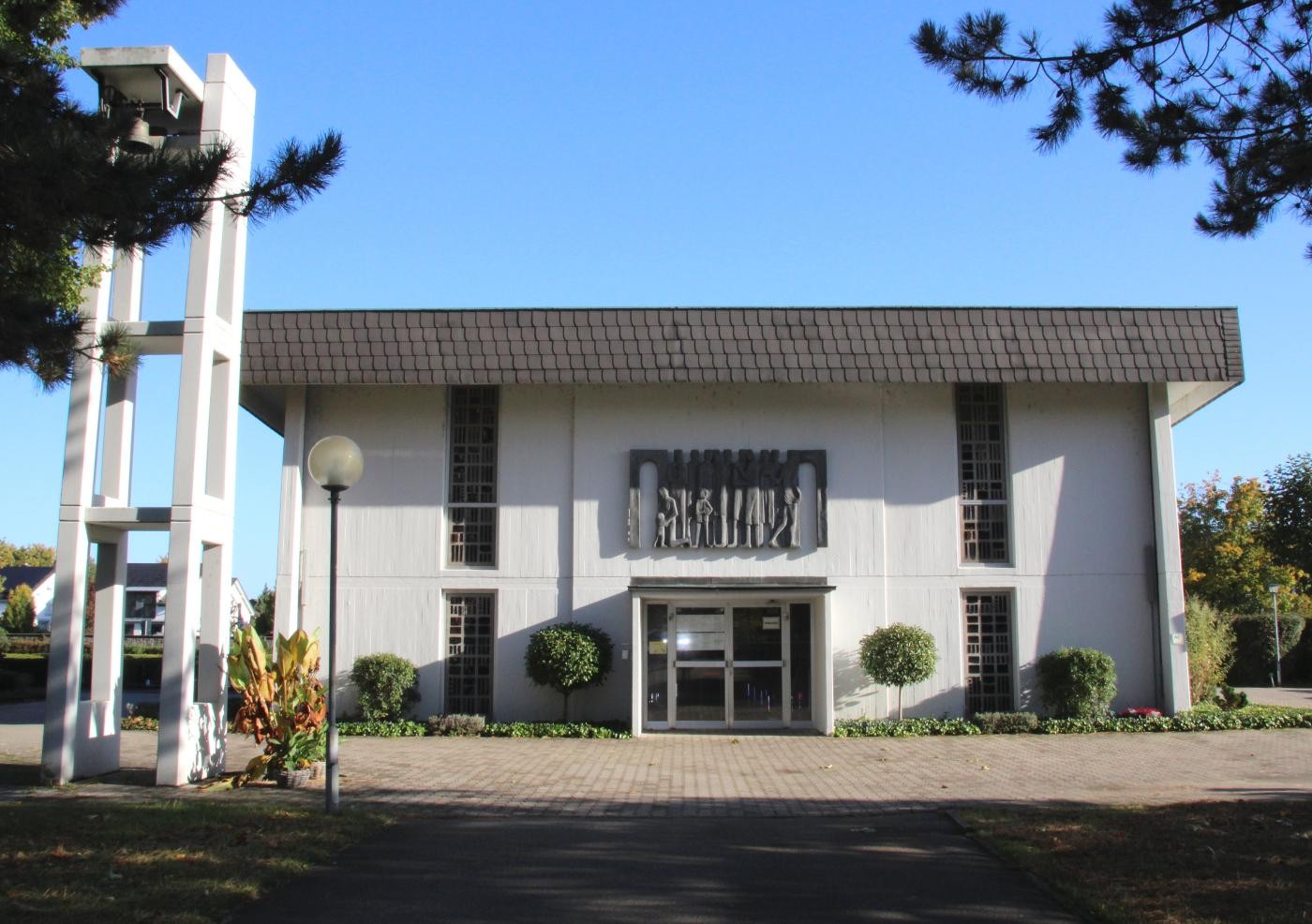 Außenansicht der Trauerhalle