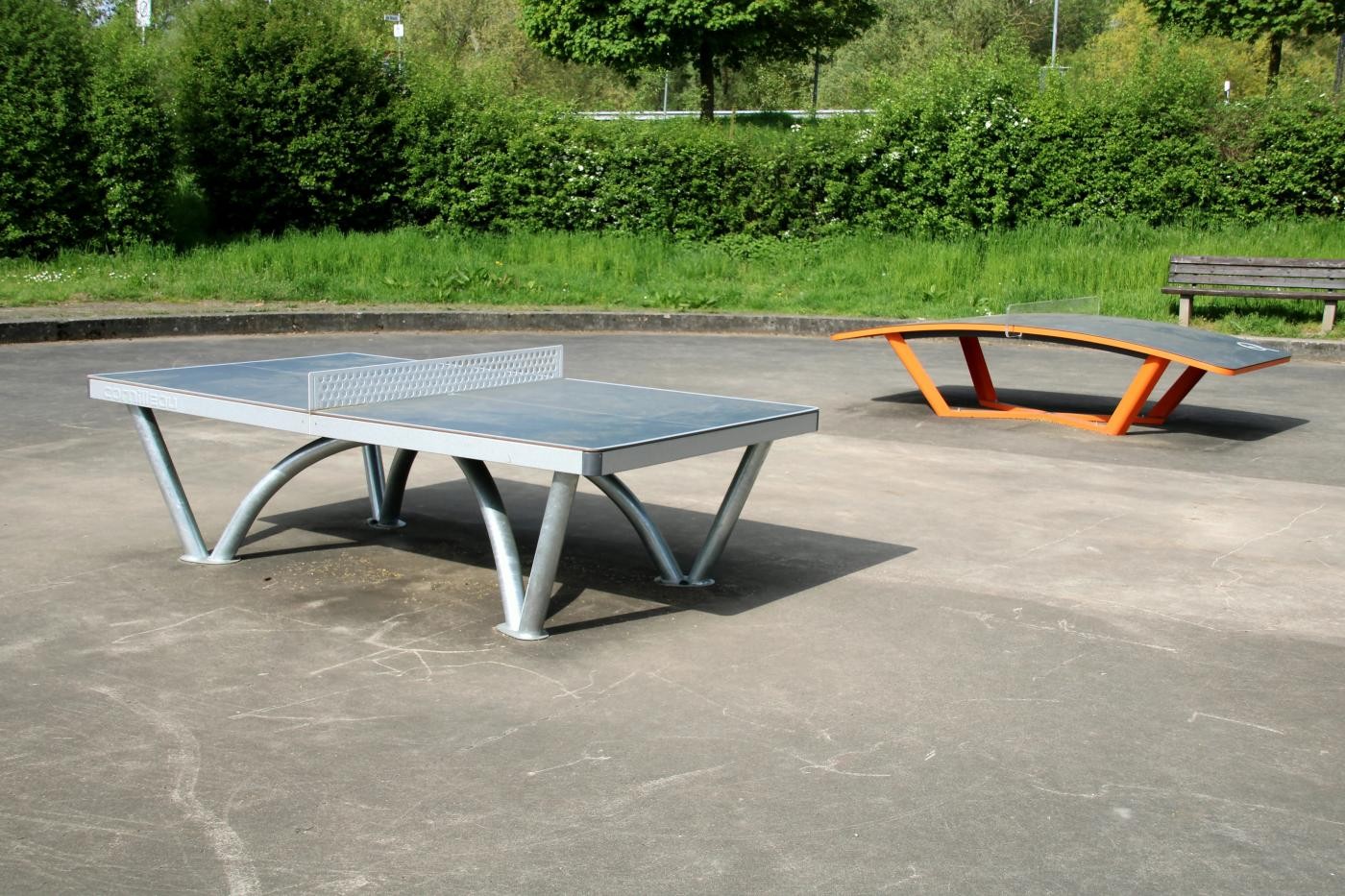 Tischtennis- und Teqballplatte